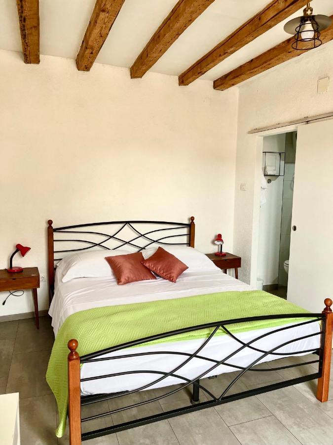 Val Comeza Hotel Komiza Ngoại thất bức ảnh